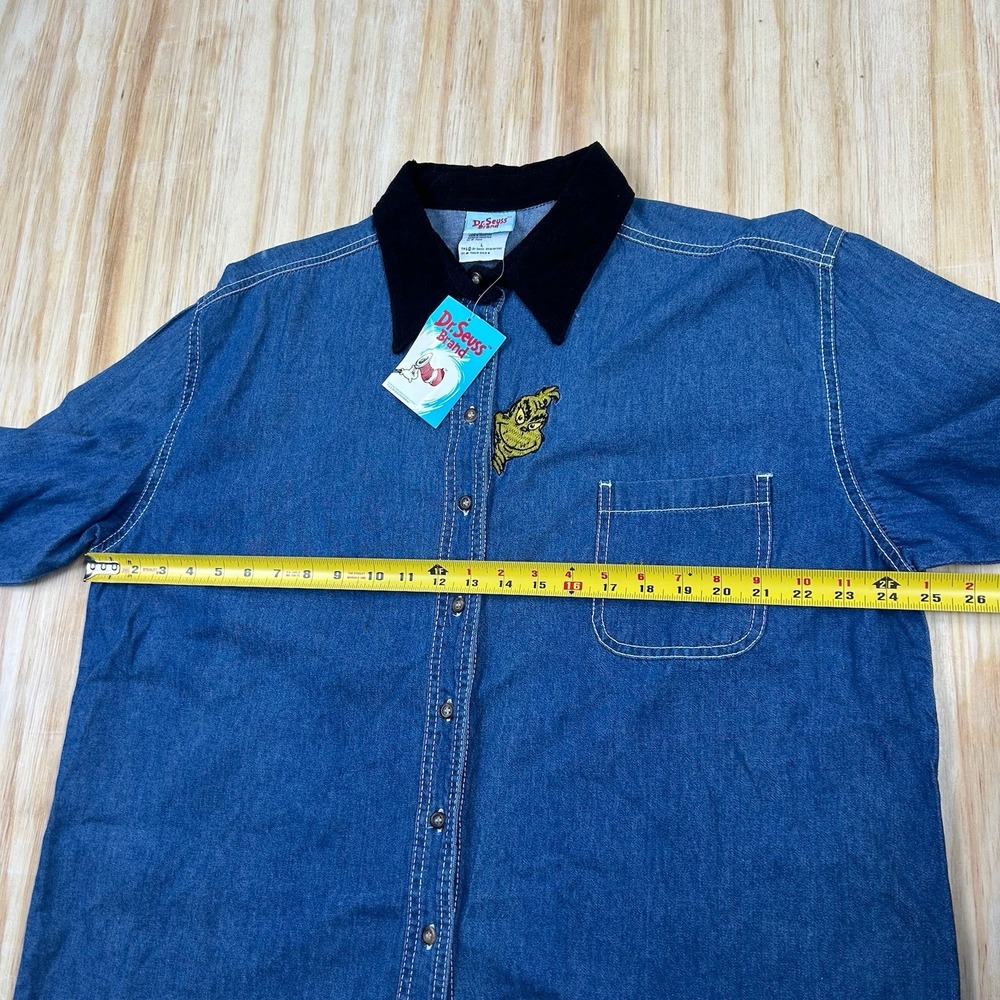 Vintage Dr. Seuss The Grinch Embroidered Denim Shirt Large Christmas Deadstock - Picture 9 of 11